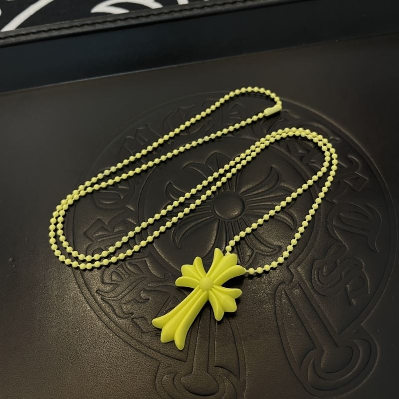 Ch*0me He**ts necklaces